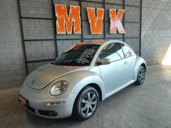VOLKSWAGEN NEW BEETLE 2.0 MI 8V GASOLINA 2P MANUAL VOLKSWAGEN NEW BEETLE 2.0 MI 8V GASOLINA 2P MANUAL